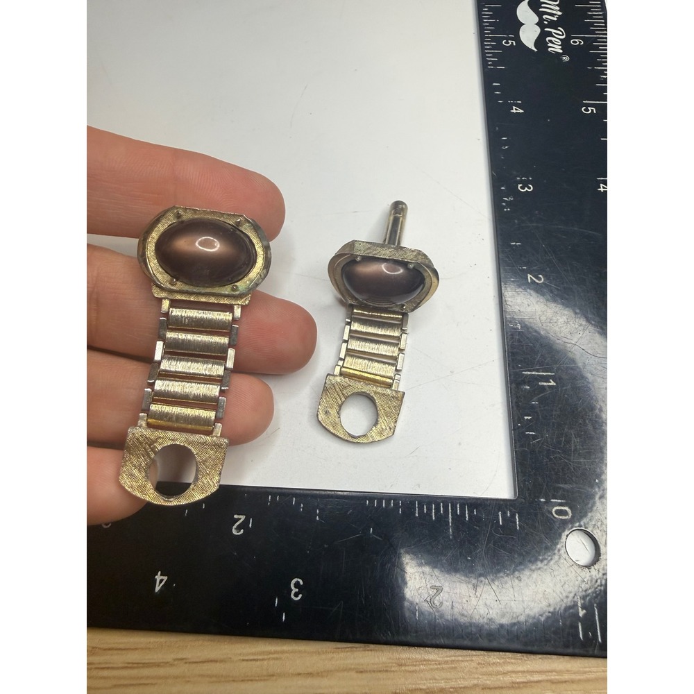 Swank Vintage Gold Tone Wrap Around Mesh Cufflinks Brown Cabochon Stone